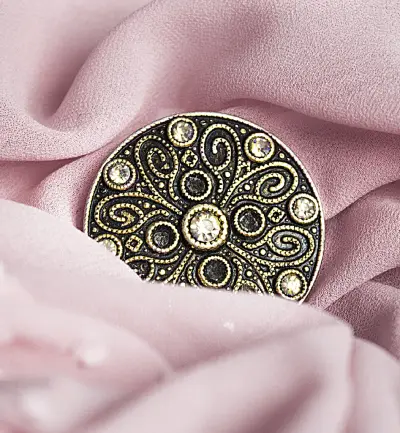 hand ring flower petal